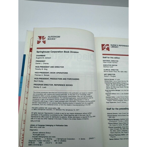 Nurses Reference Library Lot of 12 books, Assessment, Emergencies, and more... - Picture 14 of 16